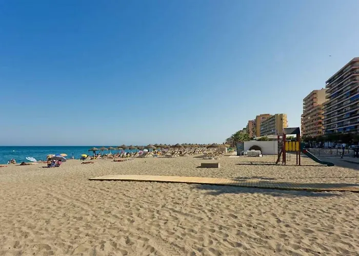 Lovely, Quiet Downtown-beach W Balcony * Fuengirola
