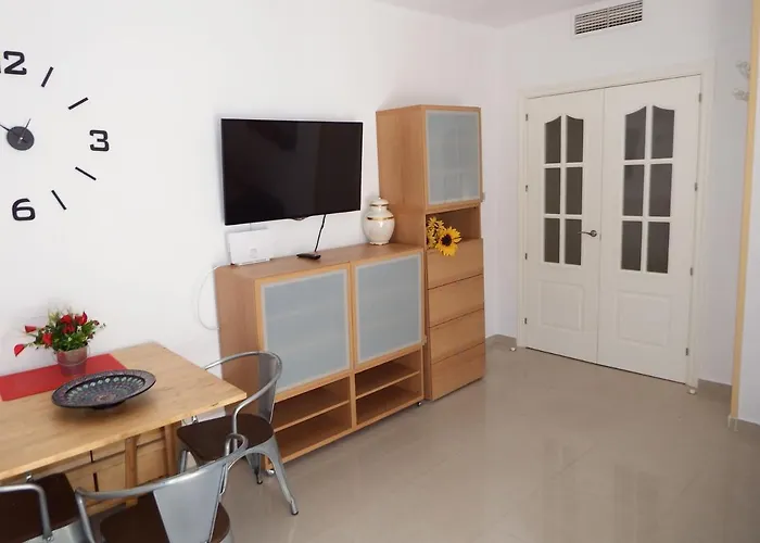 Apartamento Lovely, Quiet Downtown-beach W Balcony Fuengirola
